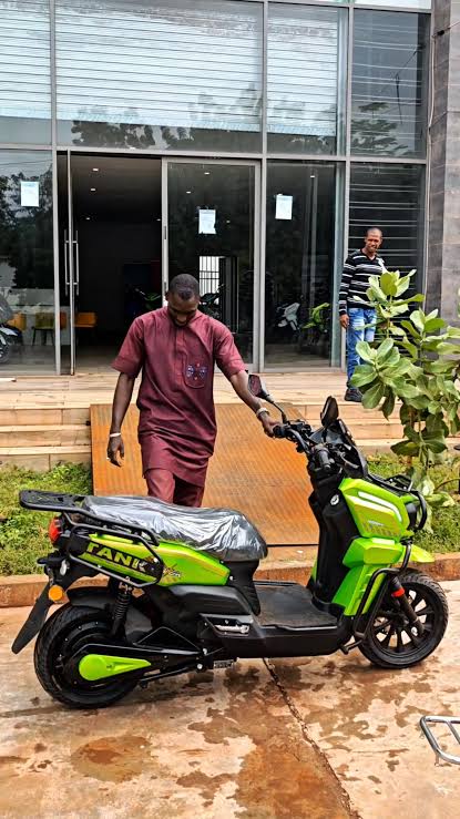 Client Alberto SureAuto - Guinée